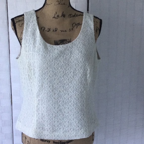Woman’s Top by Tahari Arther Levine Luxe-size 12P sleeveless dry clean #94 - Picture 1 of 9